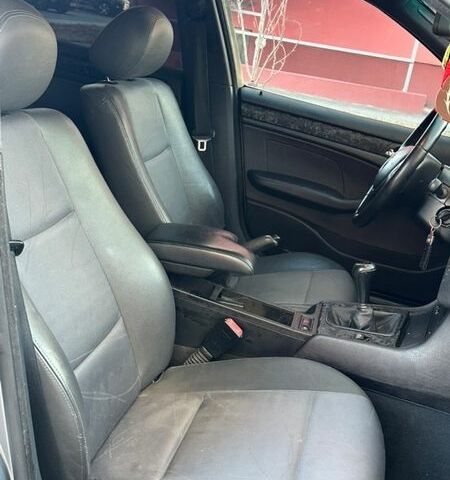 Серый БМВ 3 Серия, объемом двигателя 2 л и пробегом 312 тыс. км за 3750 $, фото 22 на Automoto.ua