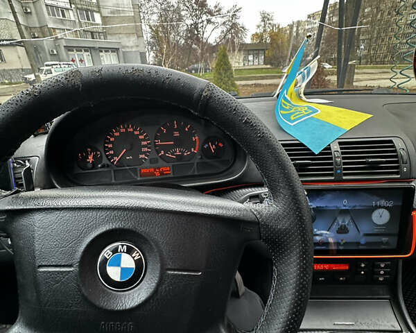 Серый БМВ 3 Серия, объемом двигателя 2 л и пробегом 390 тыс. км за 5300 $, фото 10 на Automoto.ua