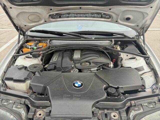 Серый БМВ 3 Серия, объемом двигателя 1.8 л и пробегом 189 тыс. км за 5500 $, фото 5 на Automoto.ua