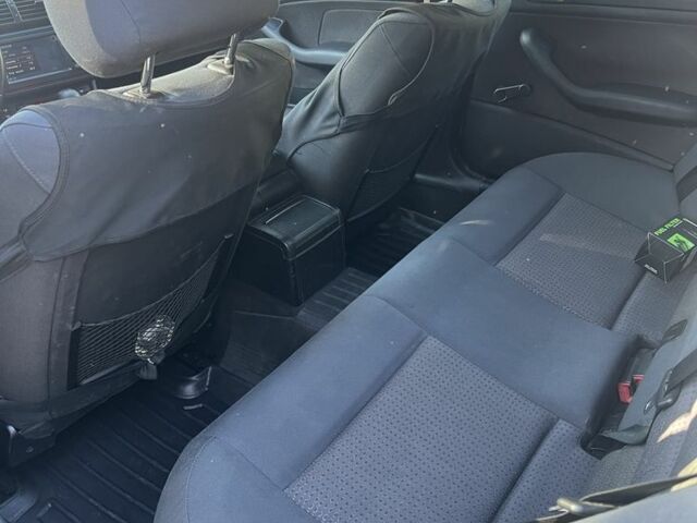 Сірий БМВ 3 Серія, об'ємом двигуна 2 л та пробігом 415 тис. км за 6000 $, фото 4 на Automoto.ua