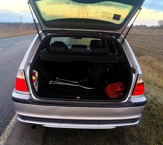 Серый БМВ 3 Серия, объемом двигателя 1.8 л и пробегом 389 тыс. км за 7099 $, фото 3 на Automoto.ua