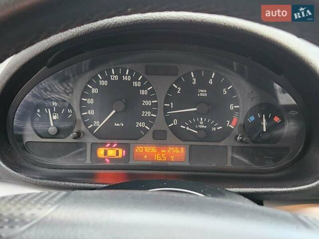 Серый БМВ 3 Серия, объемом двигателя 1.8 л и пробегом 211 тыс. км за 5500 $, фото 11 на Automoto.ua