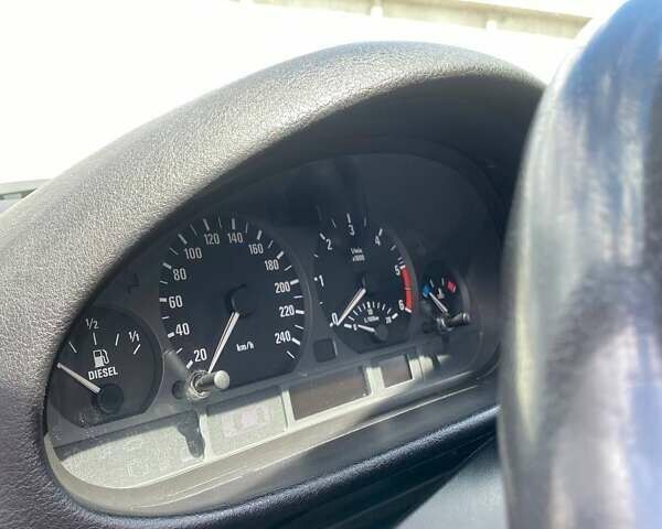 Сірий БМВ 3 Серія, об'ємом двигуна 2 л та пробігом 337 тис. км за 6300 $, фото 14 на Automoto.ua