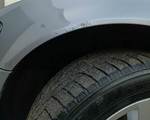 Серый БМВ 3 Серия, объемом двигателя 2 л и пробегом 233 тыс. км за 4500 $, фото 13 на Automoto.ua