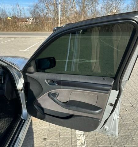 Серый БМВ 3 Серия, объемом двигателя 2 л и пробегом 460 тыс. км за 5500 $, фото 22 на Automoto.ua