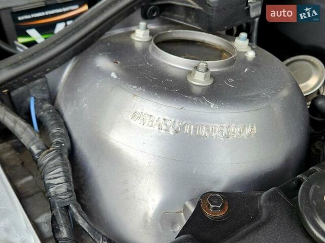 Серый БМВ 3 Серия, объемом двигателя 1.8 л и пробегом 211 тыс. км за 5500 $, фото 24 на Automoto.ua