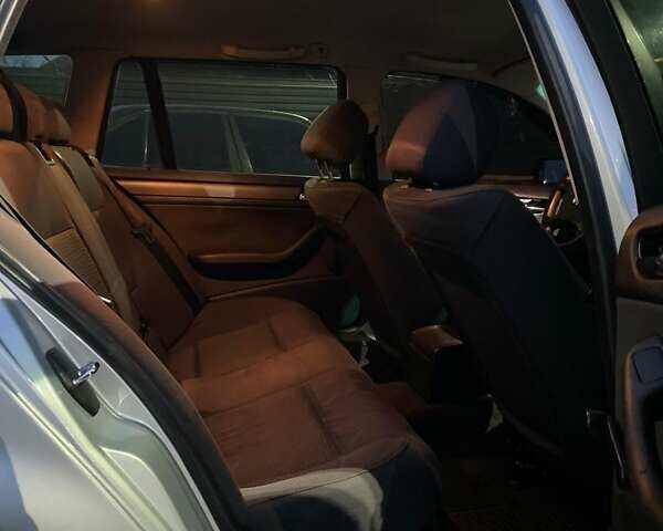 Серый БМВ 3 Серия, объемом двигателя 2 л и пробегом 467 тыс. км за 5100 $, фото 6 на Automoto.ua