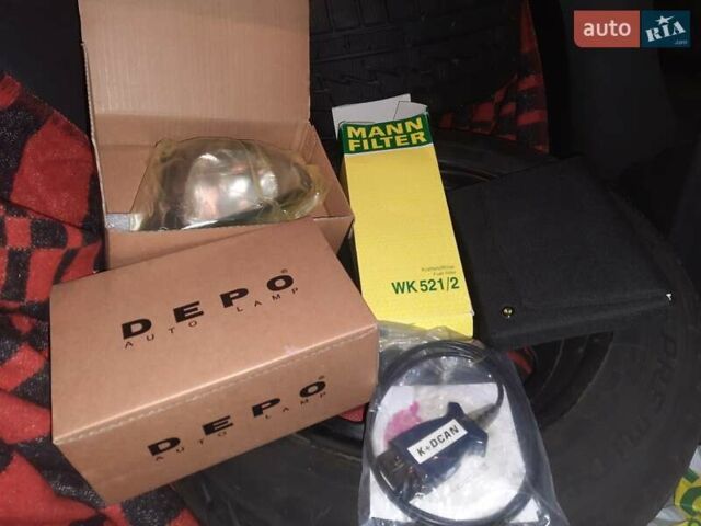 Сірий БМВ 3 Серія, об'ємом двигуна 2 л та пробігом 297 тис. км за 4670 $, фото 24 на Automoto.ua