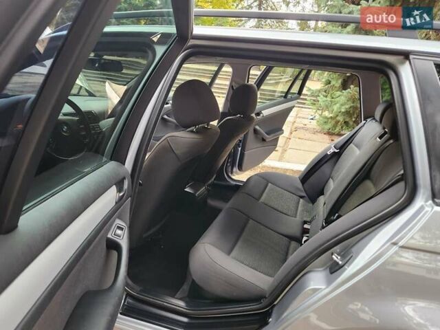 Серый БМВ 3 Серия, объемом двигателя 1.8 л и пробегом 211 тыс. км за 5500 $, фото 16 на Automoto.ua