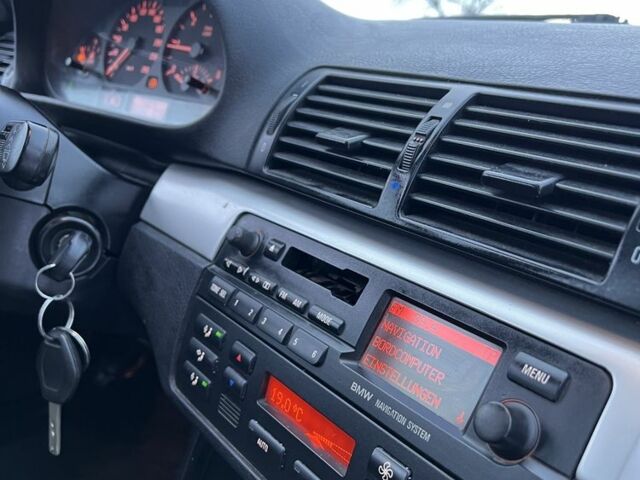 Серый БМВ 3 Серия, объемом двигателя 2 л и пробегом 400 тыс. км за 1850 $, фото 7 на Automoto.ua