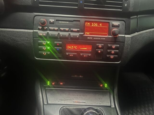 Серый БМВ 3 Серия, объемом двигателя 2 л и пробегом 470 тыс. км за 2599 $, фото 10 на Automoto.ua