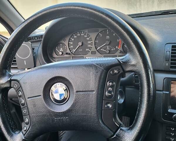 Сірий БМВ 3 Серія, об'ємом двигуна 2 л та пробігом 297 тис. км за 4670 $, фото 15 на Automoto.ua