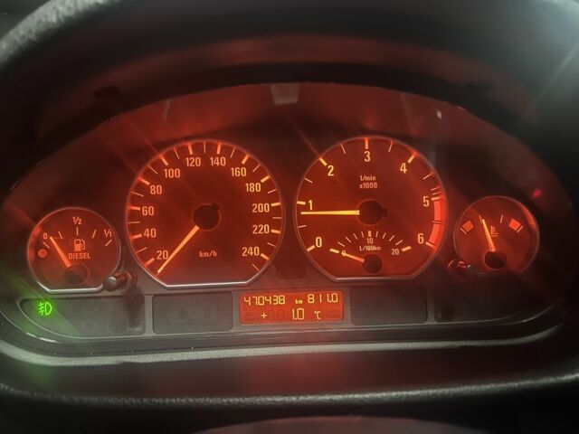 Серый БМВ 3 Серия, объемом двигателя 2 л и пробегом 470 тыс. км за 2599 $, фото 9 на Automoto.ua