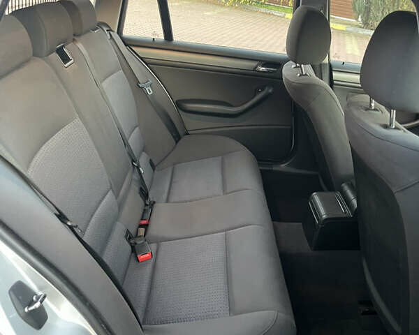 Сірий БМВ 3 Серія, об'ємом двигуна 1.8 л та пробігом 196 тис. км за 3900 $, фото 20 на Automoto.ua