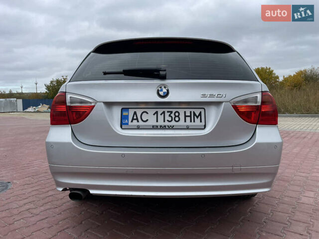 Серый БМВ 3 Серия, объемом двигателя 2 л и пробегом 298 тыс. км за 5300 $, фото 33 на Automoto.ua