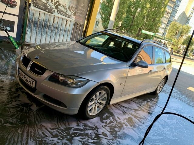 Серый БМВ 3 Серия, объемом двигателя 2 л и пробегом 200 тыс. км за 10000 $, фото 3 на Automoto.ua