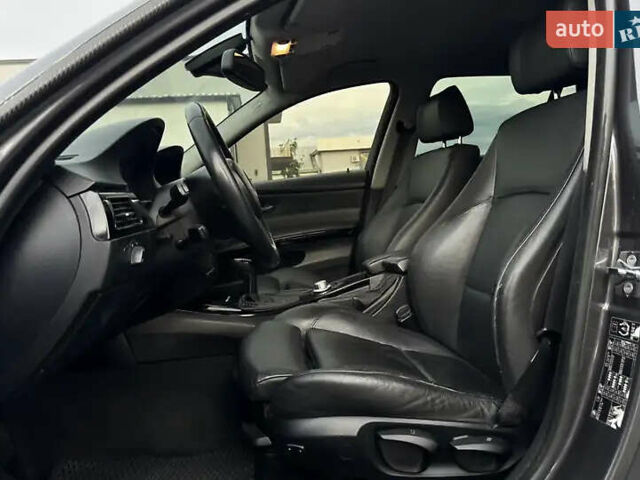 Сірий БМВ 3 Серія, об'ємом двигуна 2.99 л та пробігом 358 тис. км за 9700 $, фото 8 на Automoto.ua