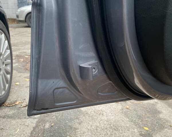 Серый БМВ 3 Серия, объемом двигателя 2.17 л и пробегом 302 тыс. км за 5500 $, фото 10 на Automoto.ua