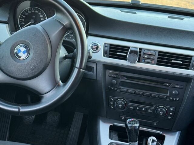 Серый БМВ 3 Серия, объемом двигателя 2 л и пробегом 383 тыс. км за 5699 $, фото 6 на Automoto.ua