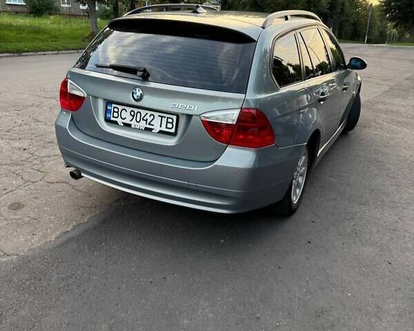 Серый БМВ 3 Серия, объемом двигателя 2 л и пробегом 263 тыс. км за 6500 $, фото 9 на Automoto.ua