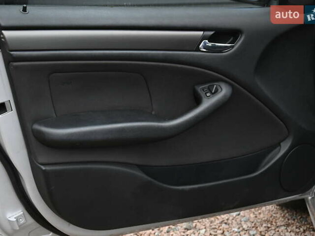 Серый БМВ 3 Серия, объемом двигателя 1.8 л и пробегом 195 тыс. км за 5800 $, фото 13 на Automoto.ua