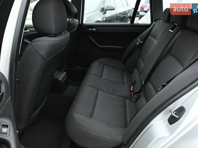 Серый БМВ 3 Серия, объемом двигателя 1.8 л и пробегом 195 тыс. км за 5800 $, фото 22 на Automoto.ua