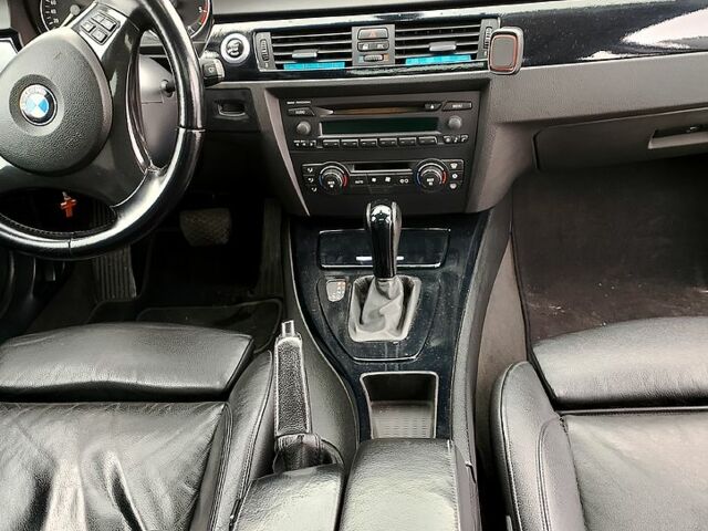 Серый БМВ 3 Серия, объемом двигателя 2 л и пробегом 297 тыс. км за 8500 $, фото 5 на Automoto.ua