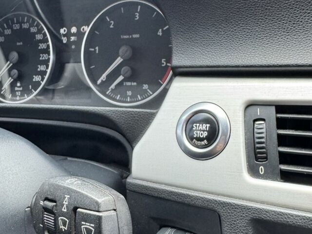 Серый БМВ 3 Серия, объемом двигателя 2 л и пробегом 383 тыс. км за 5699 $, фото 9 на Automoto.ua