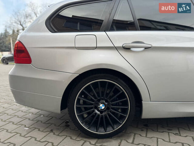 Серый БМВ 3 Серия, объемом двигателя 2 л и пробегом 266 тыс. км за 7100 $, фото 9 на Automoto.ua