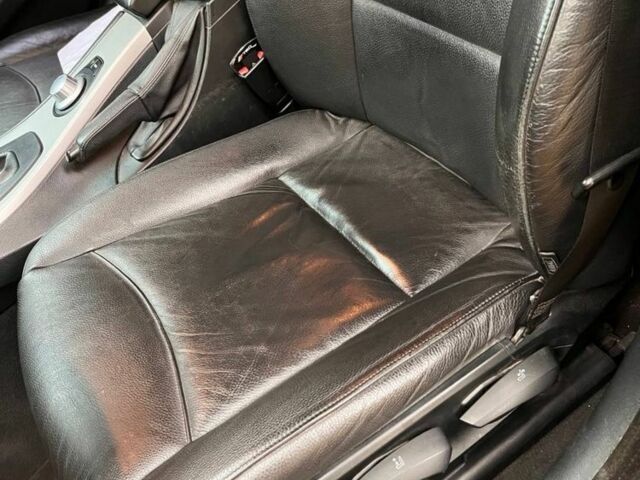 Серый БМВ 3 Серия, объемом двигателя 3 л и пробегом 320 тыс. км за 8750 $, фото 18 на Automoto.ua