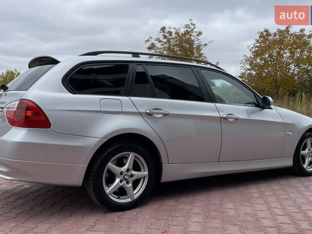 Серый БМВ 3 Серия, объемом двигателя 2 л и пробегом 298 тыс. км за 5300 $, фото 5 на Automoto.ua