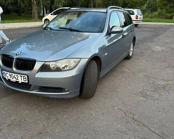 Серый БМВ 3 Серия, объемом двигателя 2 л и пробегом 263 тыс. км за 6500 $, фото 8 на Automoto.ua