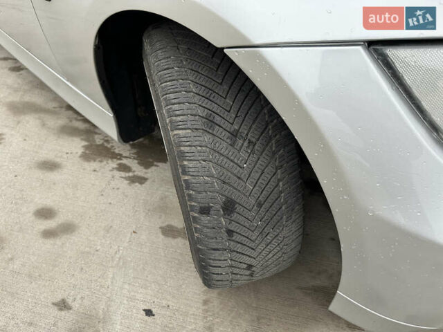 Сірий БМВ 3 Серія, об'ємом двигуна 2 л та пробігом 267 тис. км за 6900 $, фото 4 на Automoto.ua