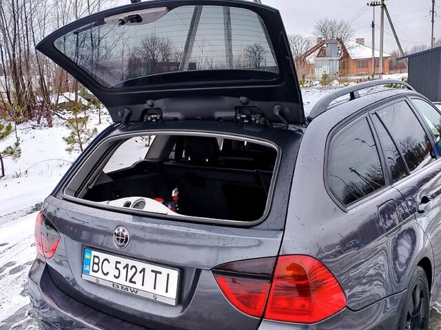 Серый БМВ 3 Серия, объемом двигателя 2 л и пробегом 297 тыс. км за 8500 $, фото 12 на Automoto.ua