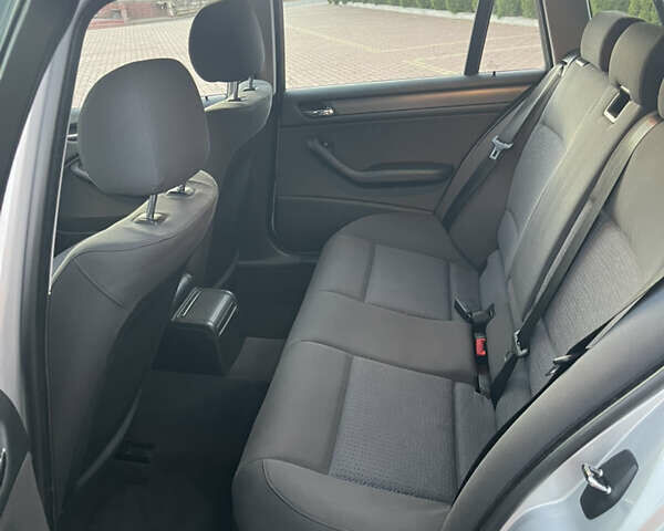 Сірий БМВ 3 Серія, об'ємом двигуна 1.8 л та пробігом 196 тис. км за 3900 $, фото 17 на Automoto.ua