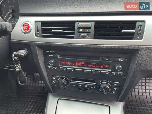 Серый БМВ 3 Серия, объемом двигателя 2 л и пробегом 298 тыс. км за 5700 $, фото 42 на Automoto.ua