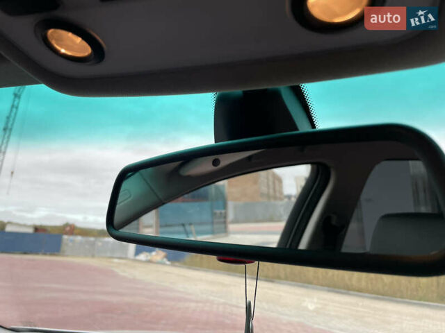 Серый БМВ 3 Серия, объемом двигателя 2 л и пробегом 298 тыс. км за 5300 $, фото 28 на Automoto.ua