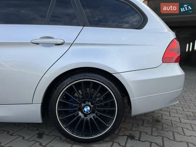 Серый БМВ 3 Серия, объемом двигателя 2 л и пробегом 266 тыс. км за 7100 $, фото 15 на Automoto.ua