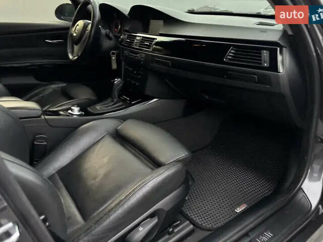 Сірий БМВ 3 Серія, об'ємом двигуна 2.99 л та пробігом 358 тис. км за 9700 $, фото 11 на Automoto.ua