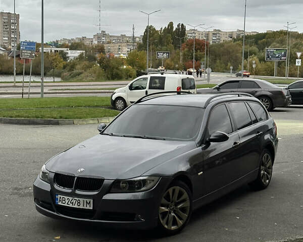 Серый БМВ 3 Серия, объемом двигателя 2 л и пробегом 275 тыс. км за 7300 $, фото 2 на Automoto.ua