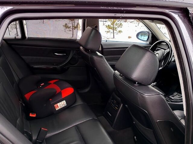 Серый БМВ 3 Серия, объемом двигателя 2 л и пробегом 297 тыс. км за 8500 $, фото 11 на Automoto.ua