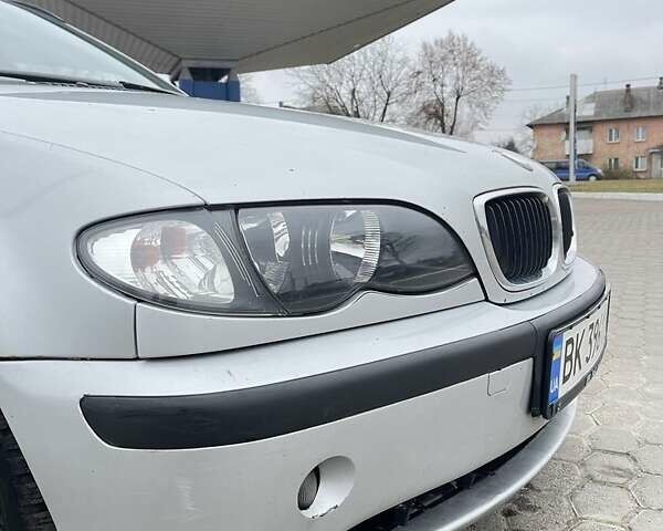 Серый БМВ 3 Серия, объемом двигателя 2 л и пробегом 375 тыс. км за 4700 $, фото 3 на Automoto.ua