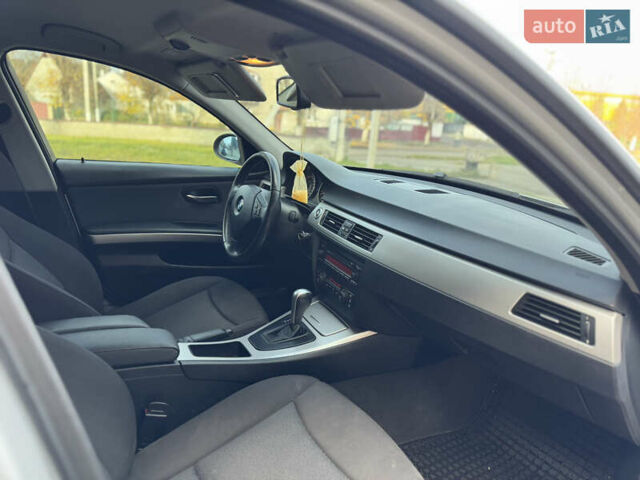 Серый БМВ 3 Серия, объемом двигателя 2 л и пробегом 266 тыс. км за 7100 $, фото 40 на Automoto.ua