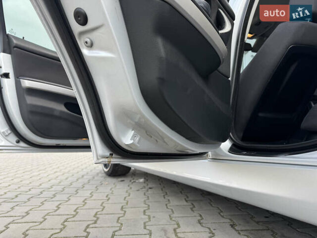 Серый БМВ 3 Серия, объемом двигателя 2 л и пробегом 266 тыс. км за 7100 $, фото 17 на Automoto.ua