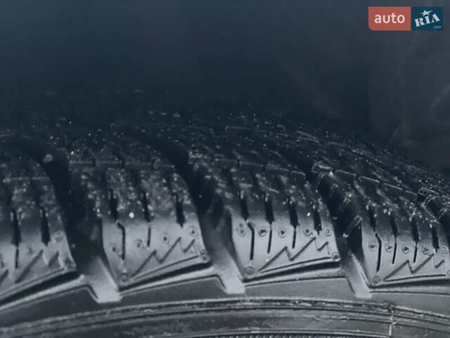 Серый БМВ 3 Серия, объемом двигателя 1.8 л и пробегом 229 тыс. км за 4299 $, фото 23 на Automoto.ua