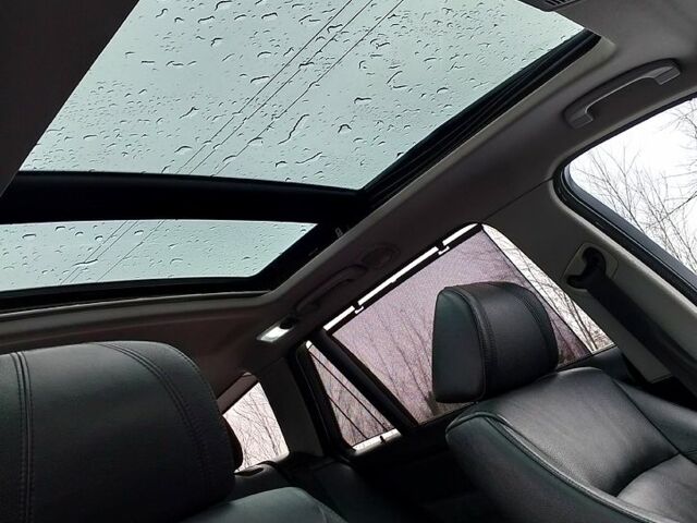 Серый БМВ 3 Серия, объемом двигателя 2 л и пробегом 297 тыс. км за 8500 $, фото 7 на Automoto.ua