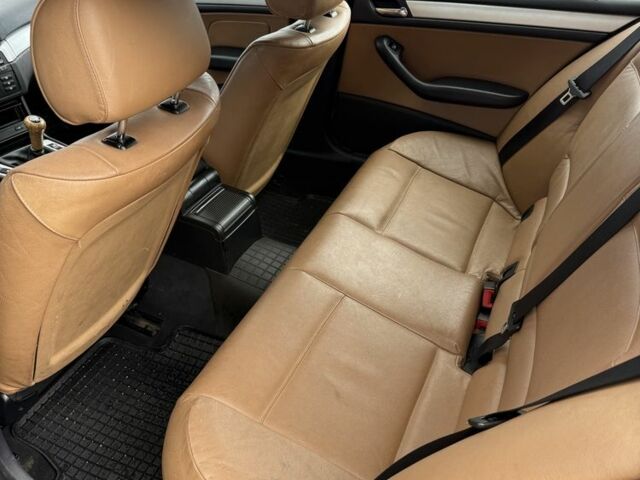 Серый БМВ 3 Серия, объемом двигателя 2 л и пробегом 300 тыс. км за 2850 $, фото 8 на Automoto.ua