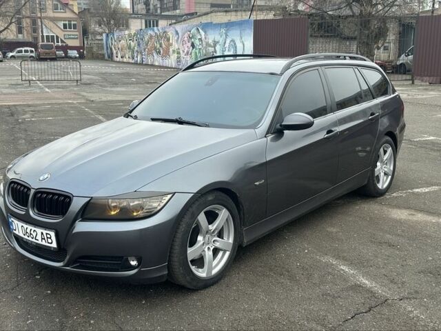Серый БМВ 3 Серия, объемом двигателя 2 л и пробегом 380 тыс. км за 7200 $, фото 2 на Automoto.ua