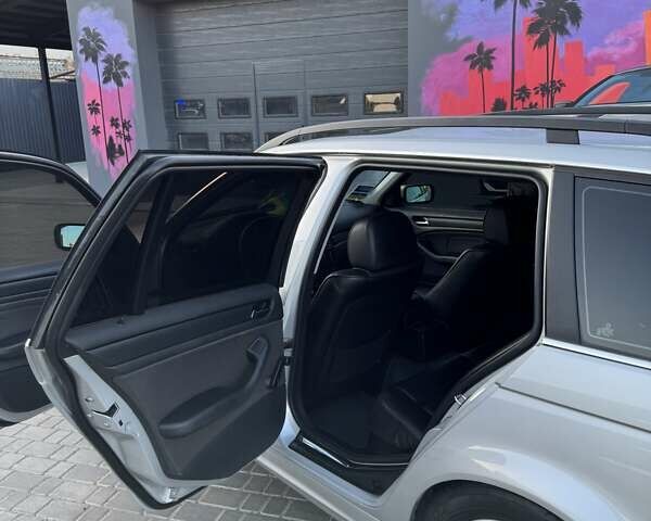 Серый БМВ 3 Серия, объемом двигателя 1.8 л и пробегом 240 тыс. км за 5500 $, фото 14 на Automoto.ua