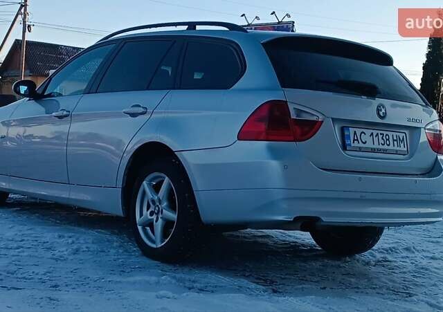 Сірий БМВ 3 Серія, об'ємом двигуна 2 л та пробігом 300 тис. км за 6250 $, фото 32 на Automoto.ua